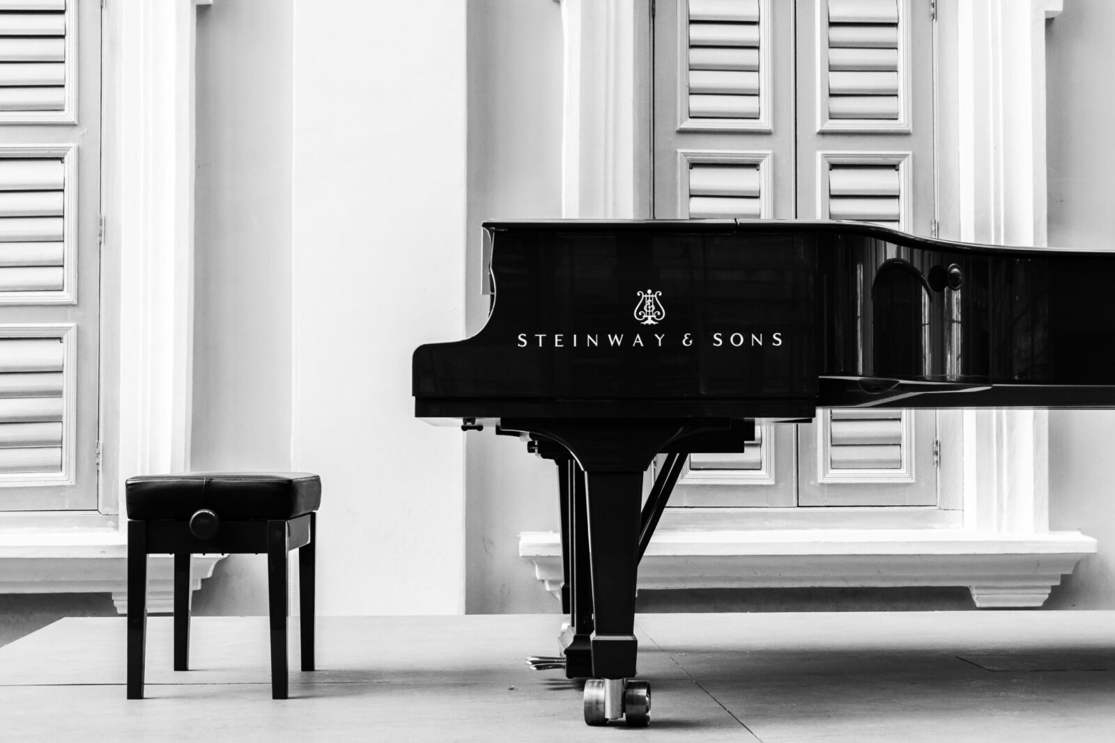 How to Play Happy Birthday on Piano (Both Hands)