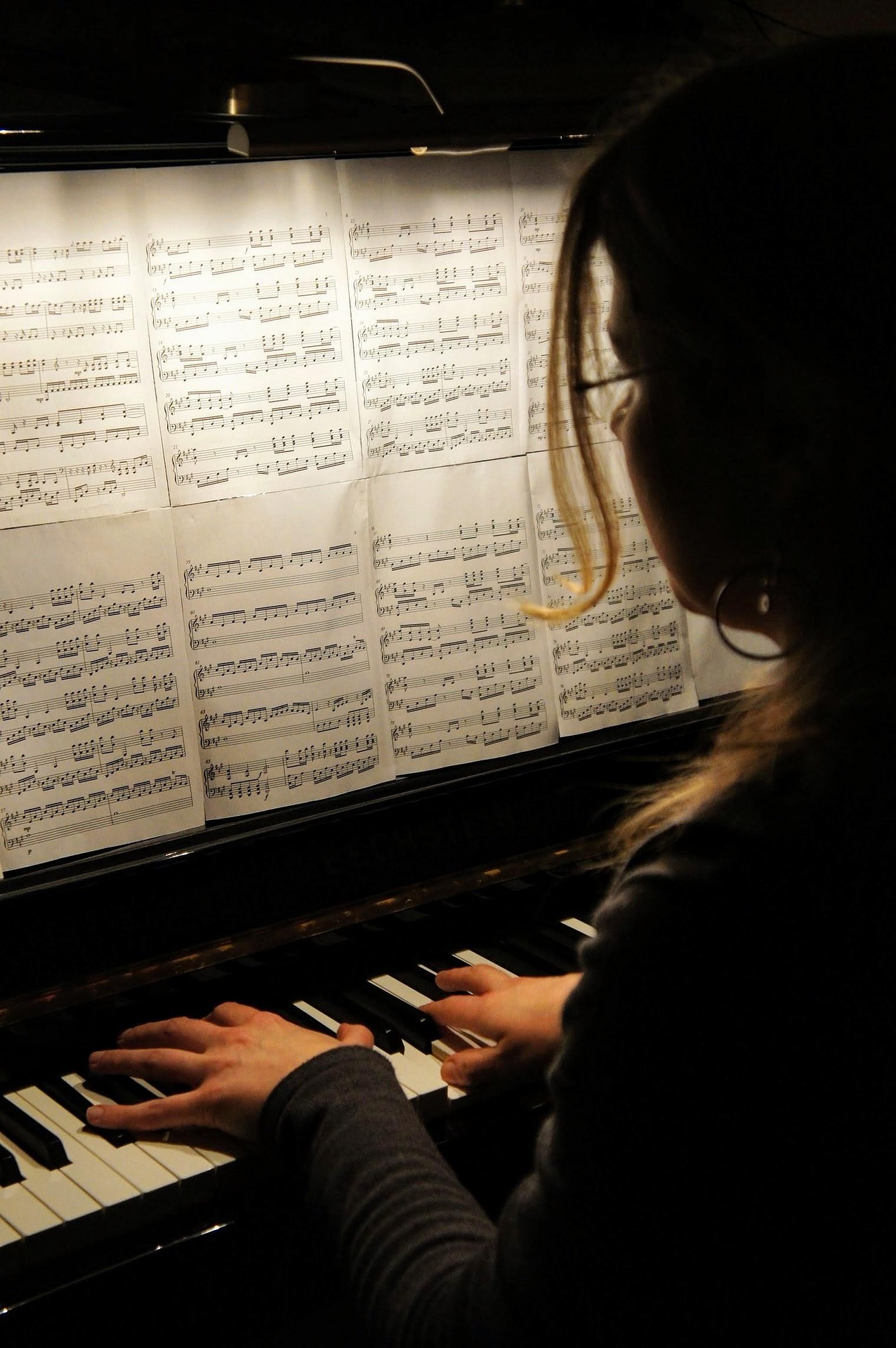 How to Play Clocks by Coldplay on Piano